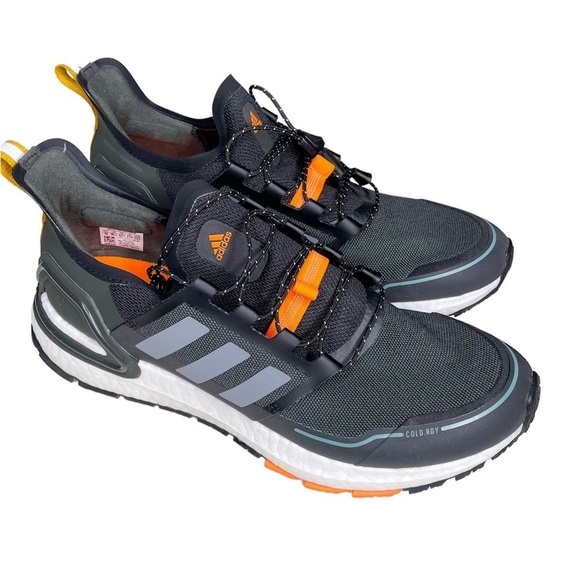 Adidas Men's Ultraboost Cold Ready Running Shoe Black Green Size 9